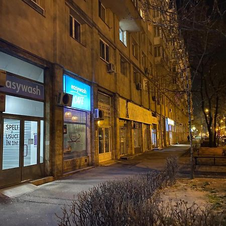 Central Cozy Apartment North Railway St - 4 Min Walk Bucharest Exterior photo